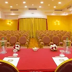 Western Ai Cavalieri فندق 4*