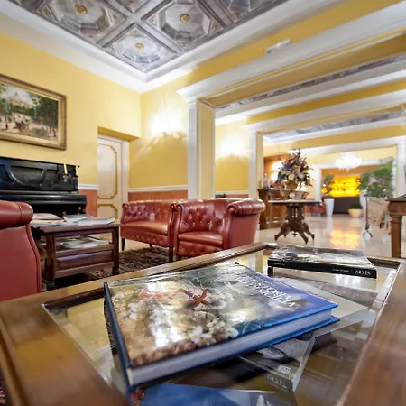 酒店 贝斯特韦斯特艾卡瓦里尔日酒店 4*