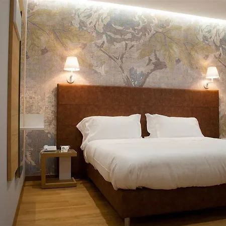 Western Ai Cavalieri Отель 4*